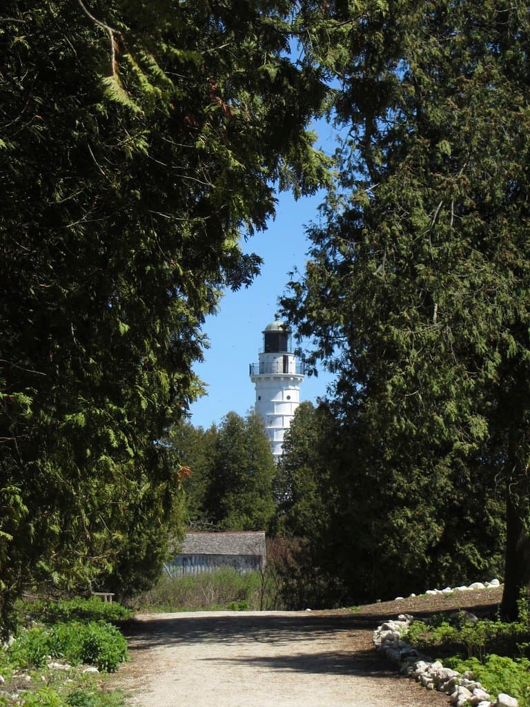 Still Water Days: A Quiet Peninsula Escape — Door County (off-season)